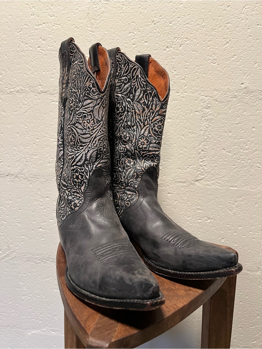 Nocona Women's Vintage Black Embossed Leather Cowboy Boots
